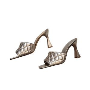 Gold Quilted Heels By Vince Camuto Size 8.5